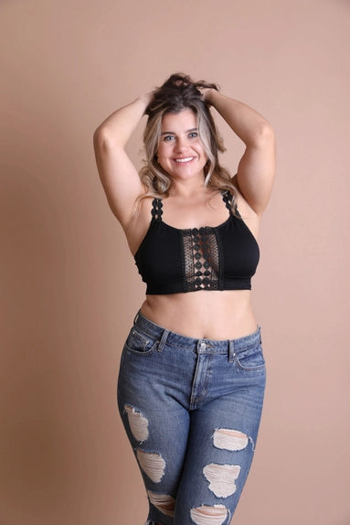 Plus Size Eye Lace Applique Bralette- Black